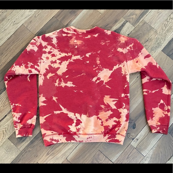 Tie Dye Womans Red Crewneck Sweater Size Small - Picture 5 of 14